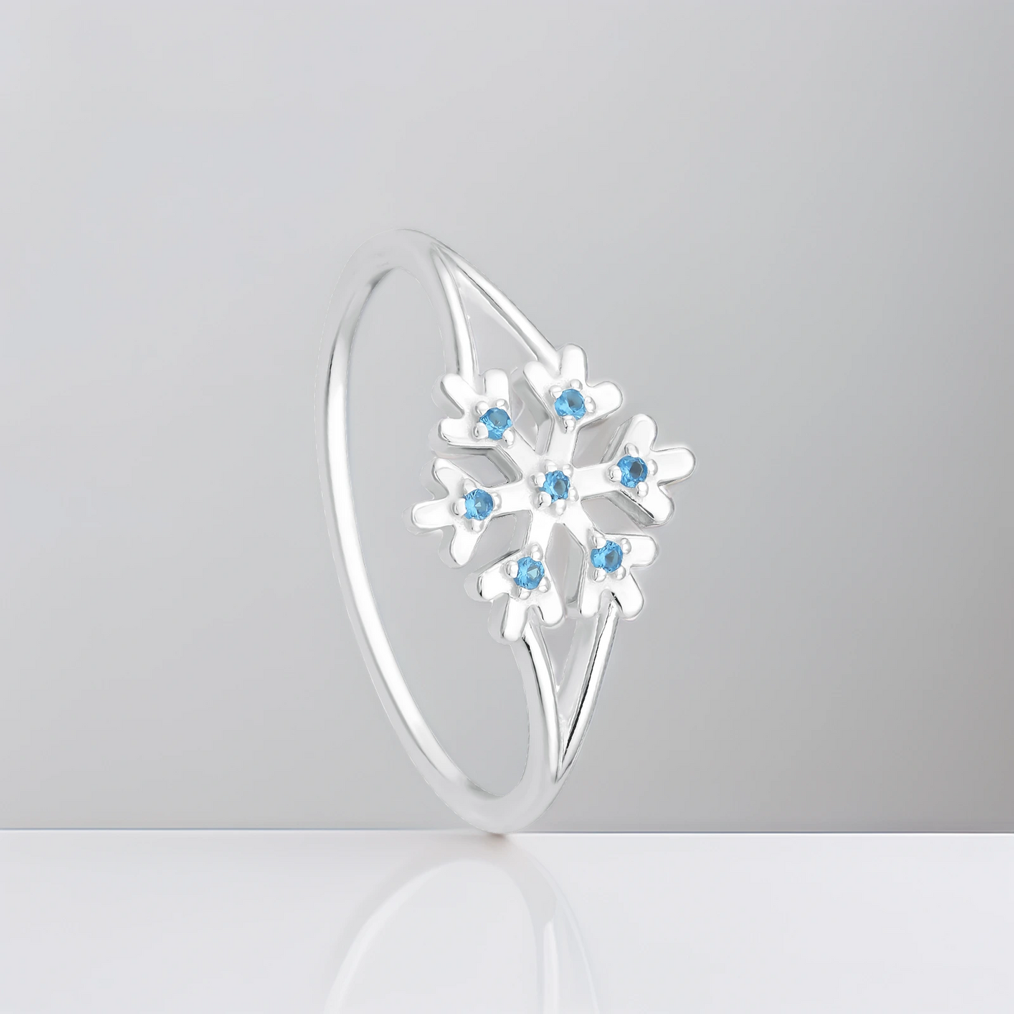 Inel din Argint Icy SnowFlake - DivaSilver