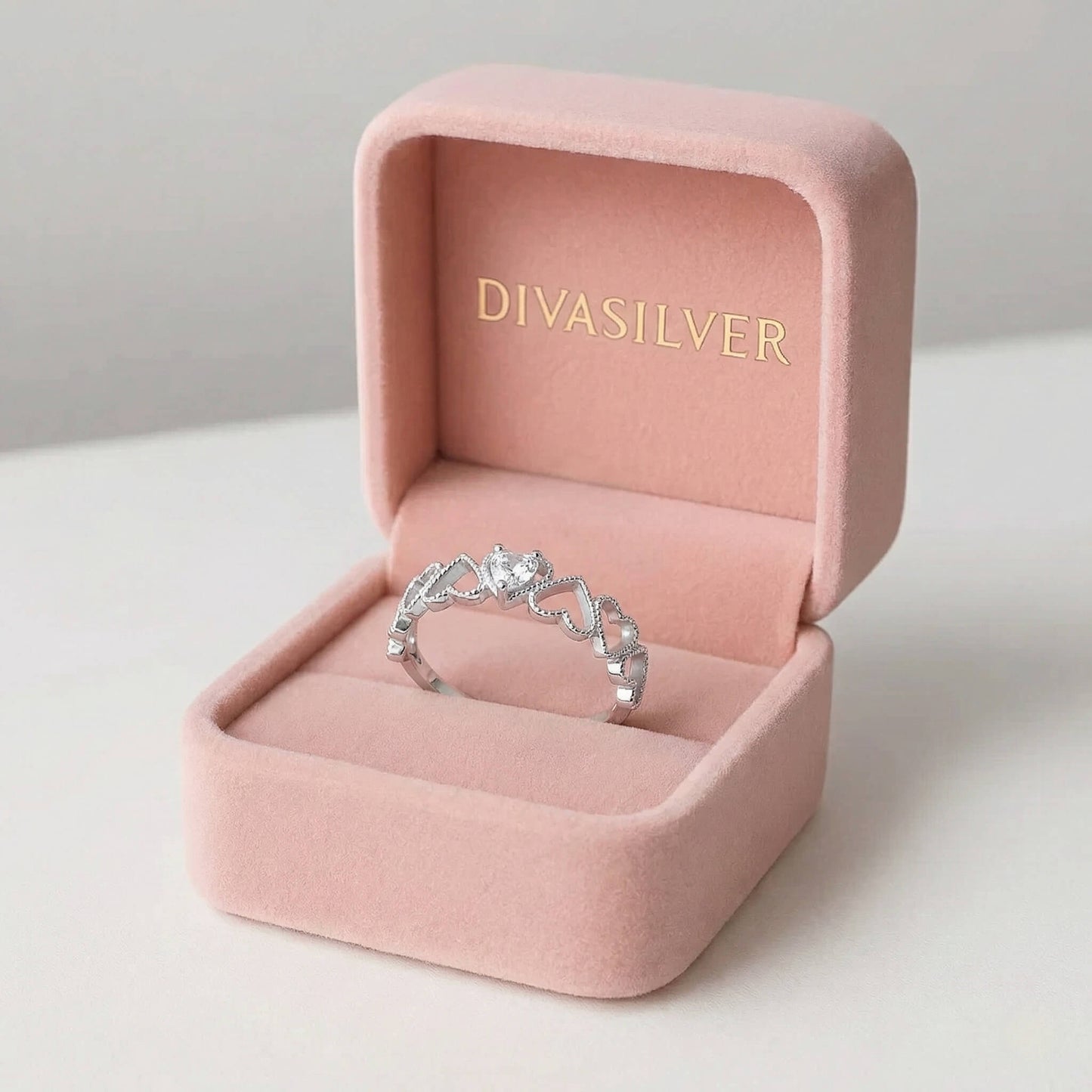 Inel din argint cu Inimi Infinite